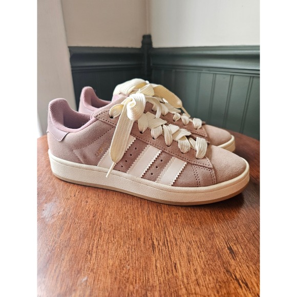 adidas Shoes - Adidas Campus 00s women's sz 9 Pink warm clay Suede Low Top Sneakers shoe JR3407